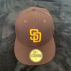 New Era San Diego Padres Fitted Hat | Size 7 | 55.8 cm